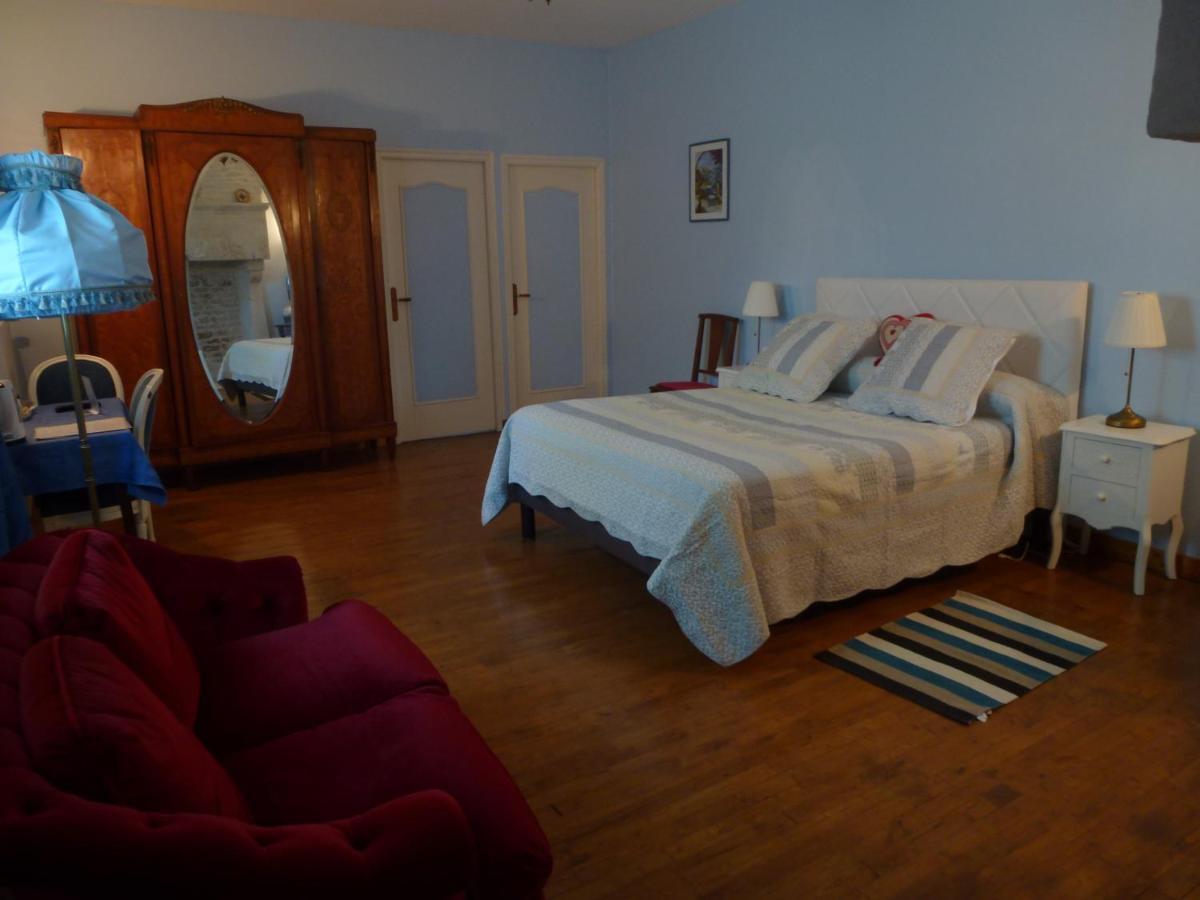 Le Logis De Faugerit Bed & Breakfast Frontenay-Rohan-Rohan Bagian luar foto
